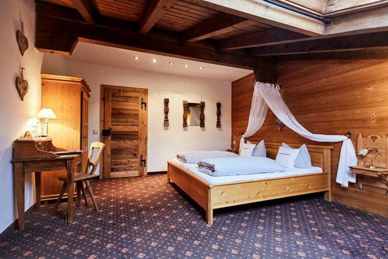 Hotel Garni Eder Gmund am Tegernsee Bagian luar foto